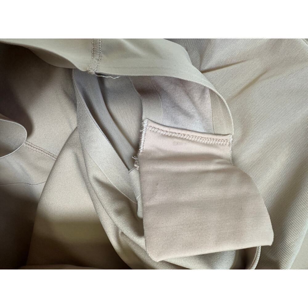 Honeylove LiftWear Tank Bodysuit S Beige Sculpt Shapewear Built In Bra NWT - Picture 7 of 13
